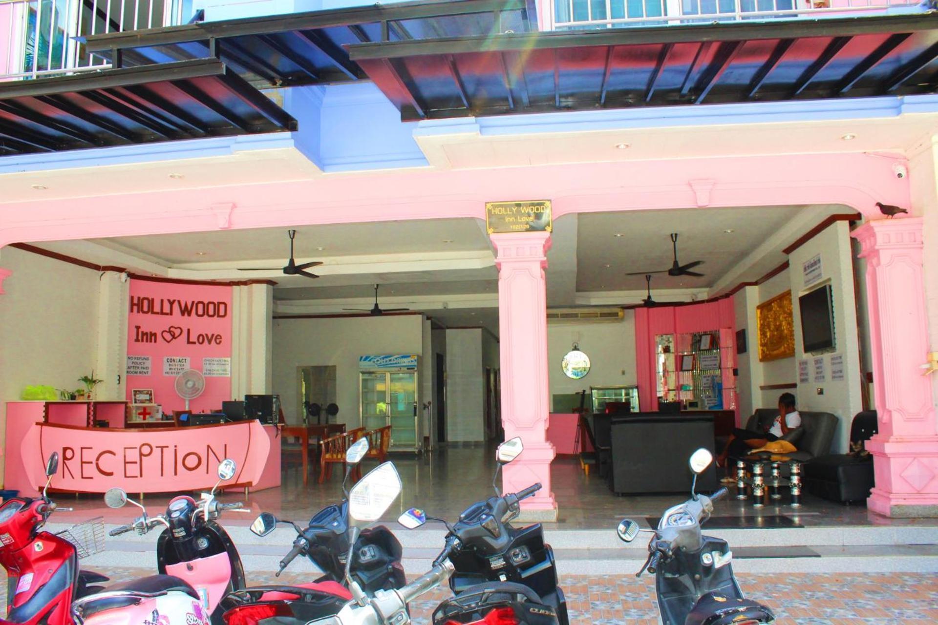 Hollywood Inn Hotel Patong Bagian luar foto